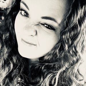 Meet your Posher, Heidi